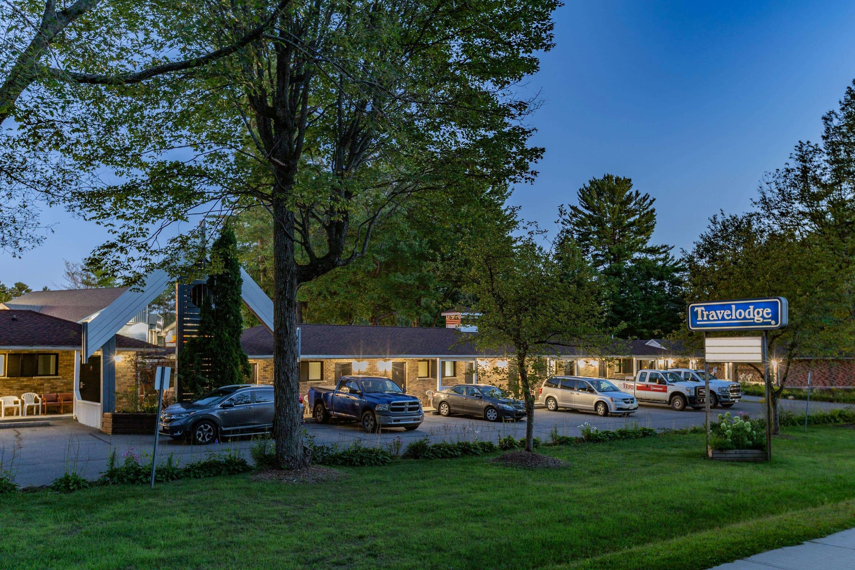 Travelodge By Wyndham Bracebridge Ngoại thất bức ảnh